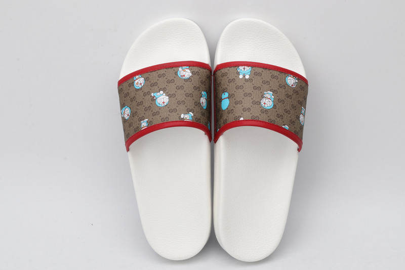 GUC LEATHER SLIDE