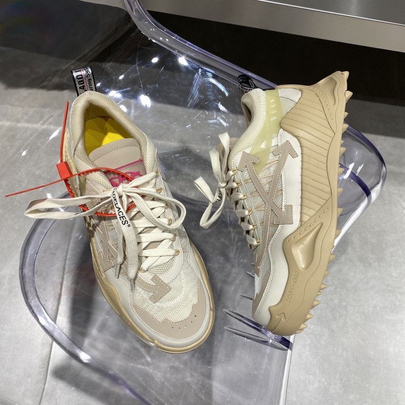 OW C/O ODSY-1000 SPORTS SHOES