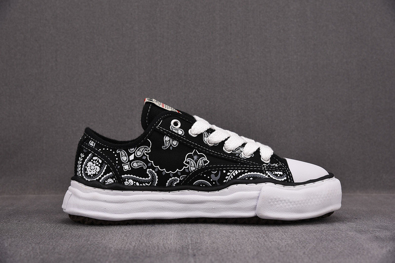 MAISON MIHARA SNEAKERS