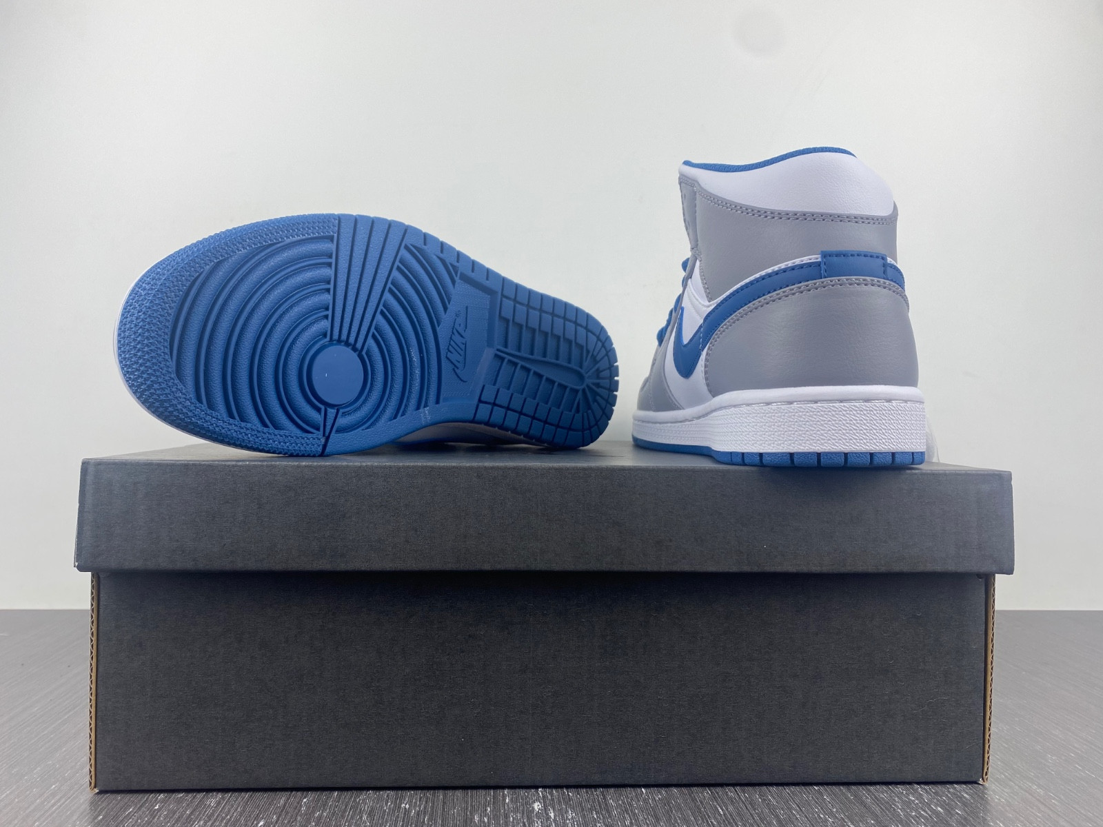 Jordan 1 Mid True Blue Cement (GS) - DQ8423-014