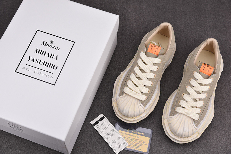 MAISON MIHARA SNEAKERS