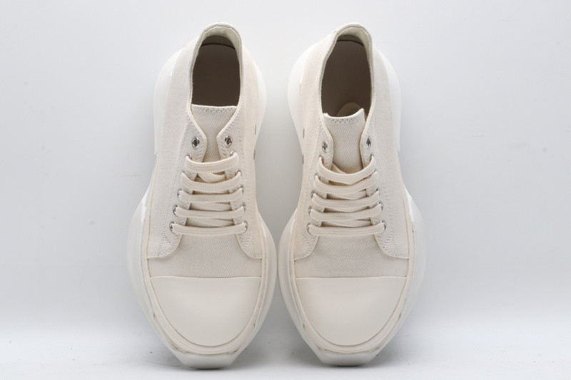 RICK 0WENS SNEAKERS