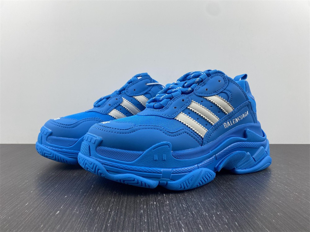 Ba*len*cia*ga triple s 71020 w2rb6 0203
