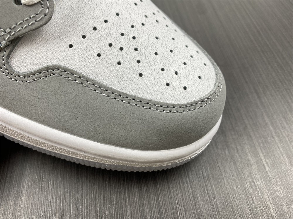 Jordan 1 Mid Wolf Grey Aluminum (W) BQ6472-105