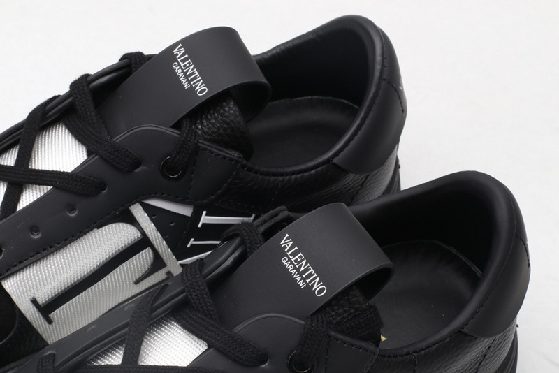 V*LENTINO SNEAKER