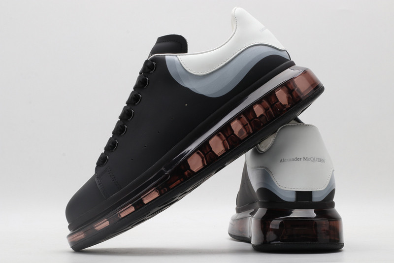 ALEXANDER MCQUEEN SNEAKER