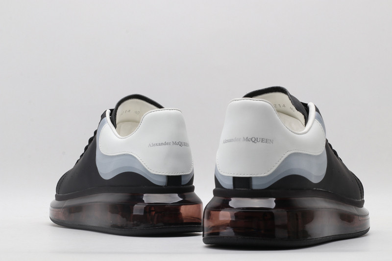 ALEXANDER MCQUEEN SNEAKER