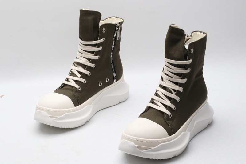 RICK 0WENS SNEAKERS