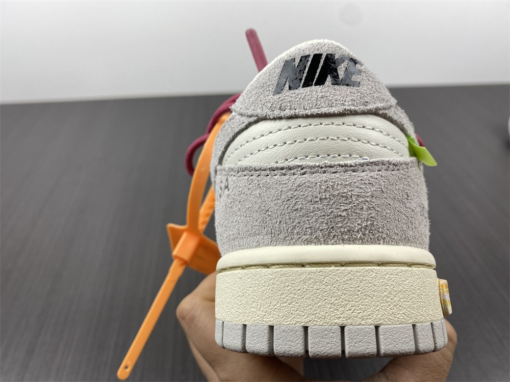 NIKE DUNK LOW OW LOT 35 OF 50 DJ0950-114