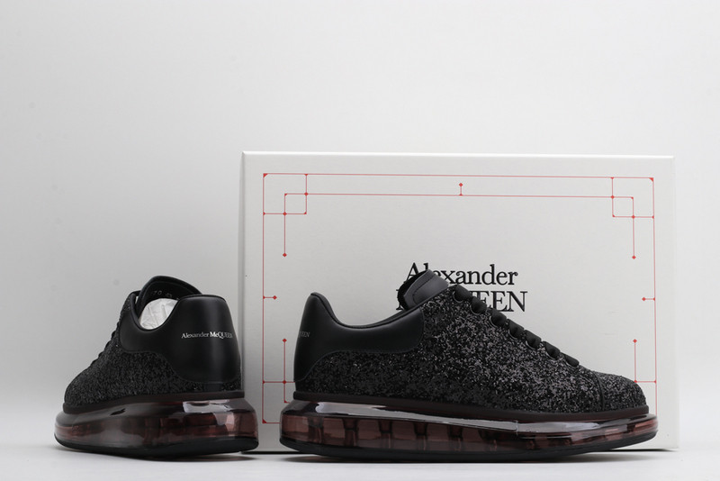 ALEXANDER MCQUEEN SNEAKER