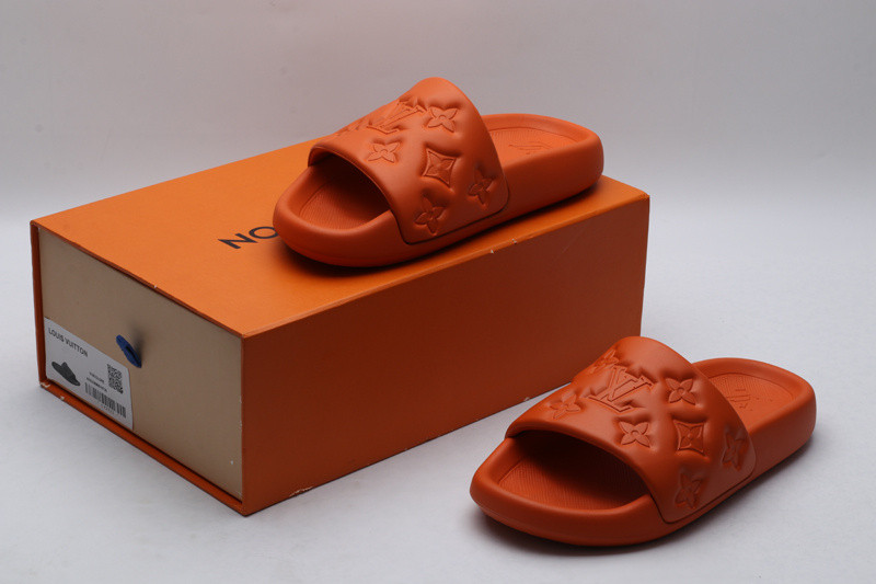 LOU1_TON SLIPPERS