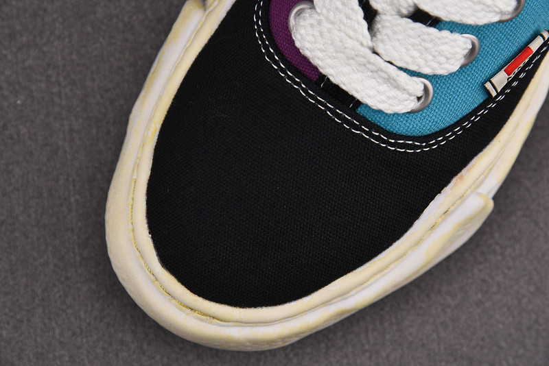 MAISON MIHARA SNEAKERS