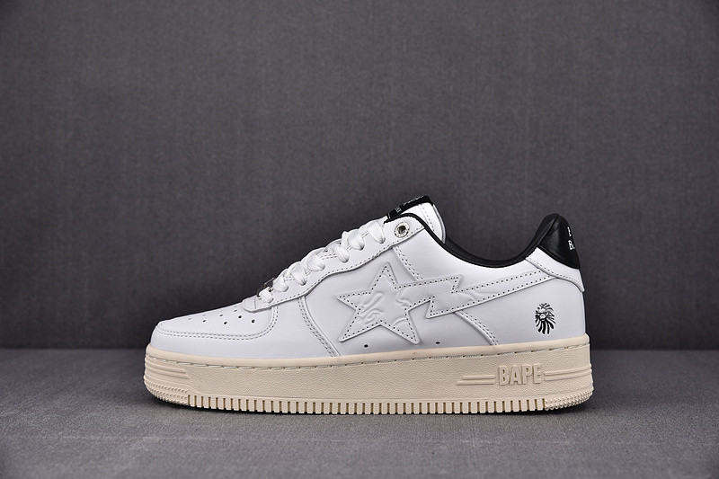 BAPE SNEAKERS