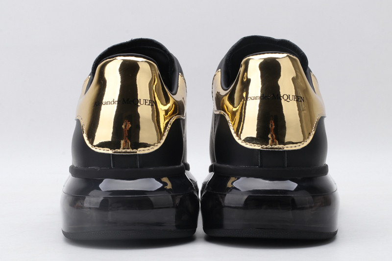 ALEXANDER MCQUEEN SNEAKER