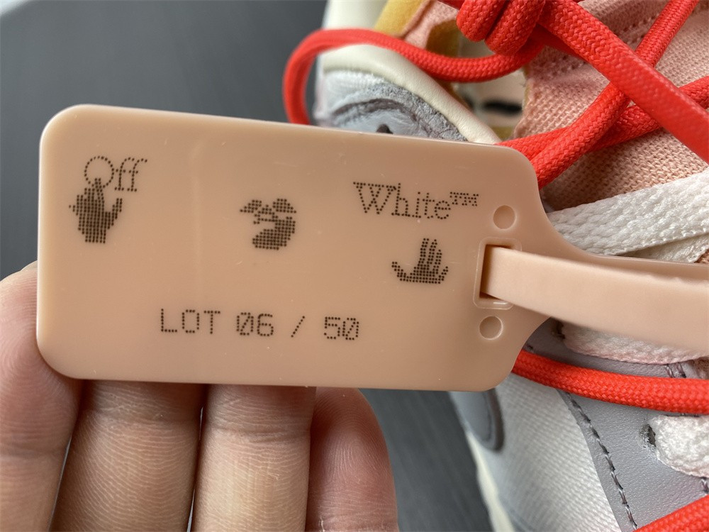 NIKE DUNK LOW OW LOT 6 OF 50 DM1602-110