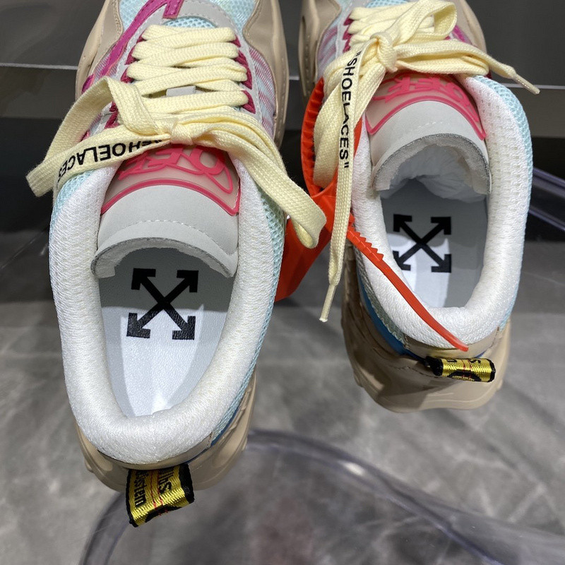 OW C/O ODSY-1000 SPORTS SHOES