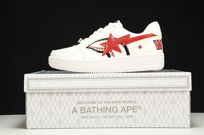 BAPE SNEAKERS
