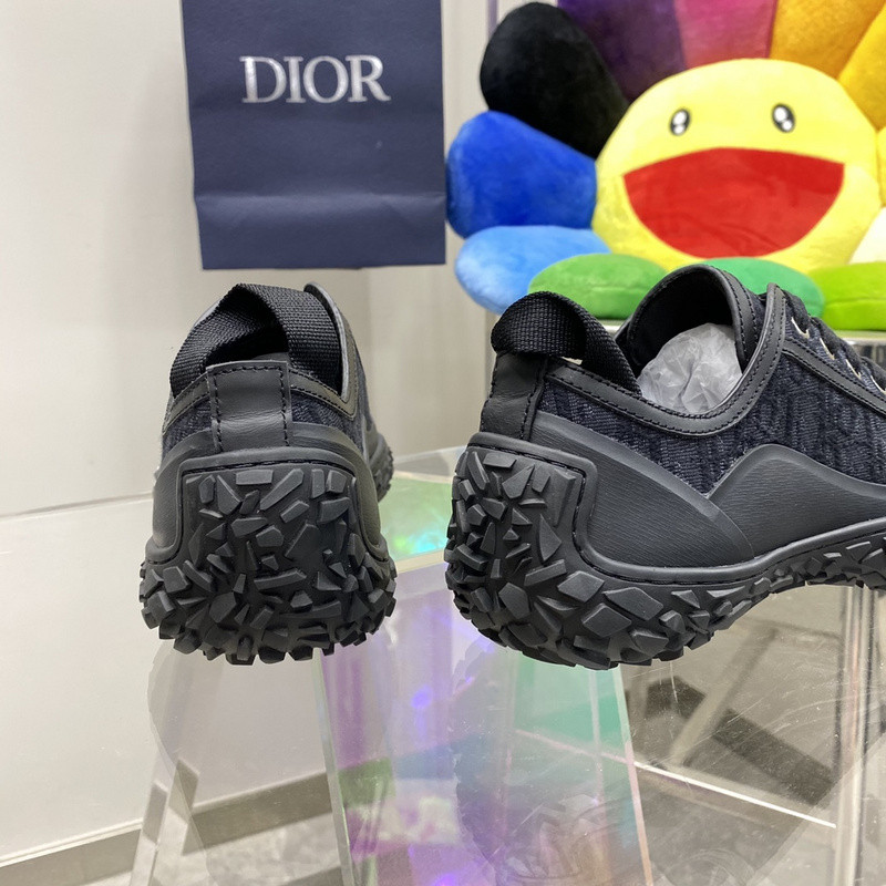 DR B28 SNEAKER