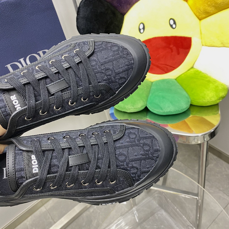 DR B28 SNEAKER