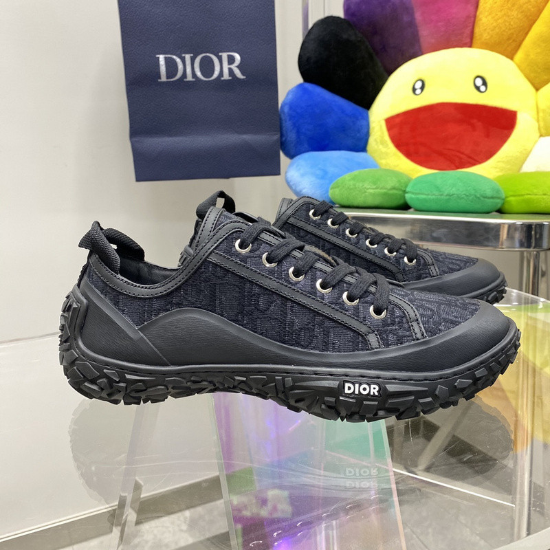 DR B28 SNEAKER