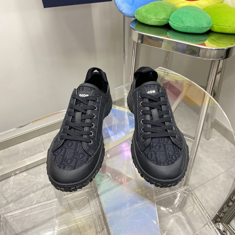 DR B28 SNEAKER