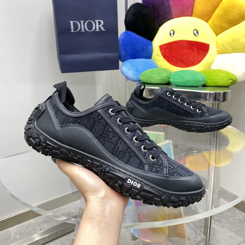 DR B28 SNEAKER
