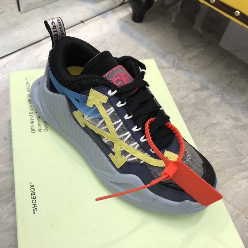 OW C/O ODSY-1000 SPORTS SHOES