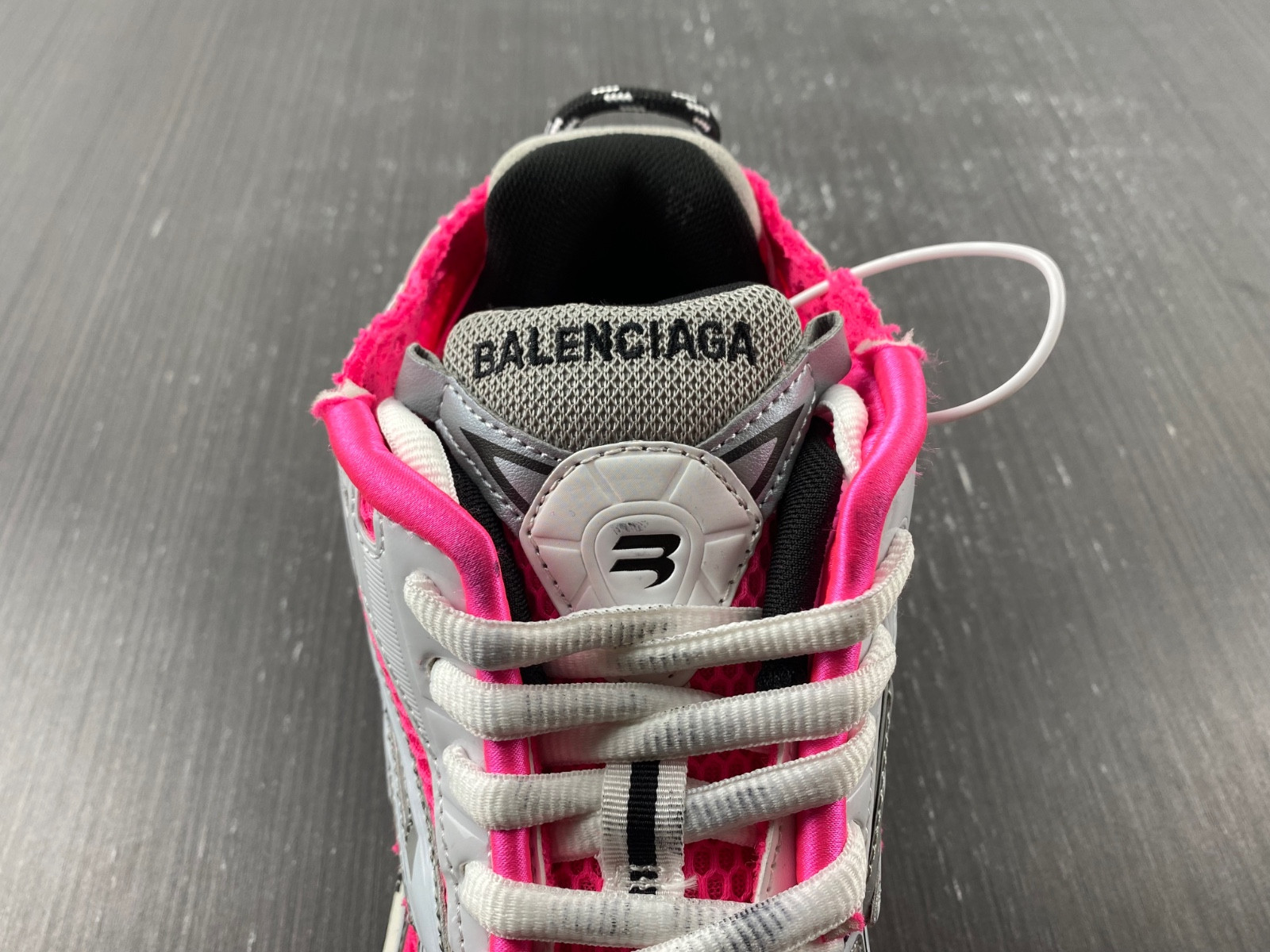 Ba*len*cia*ga runner 677402 w3rbn 9155
