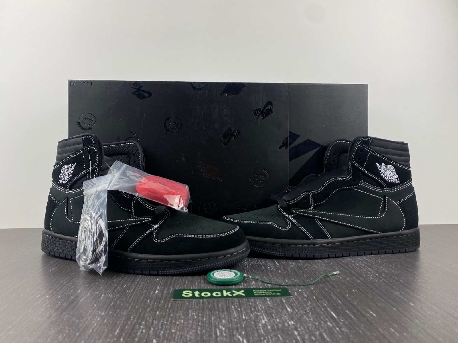 Jordan 1 Retro High OG SP Travis Scott Black Phantom DM7866-001