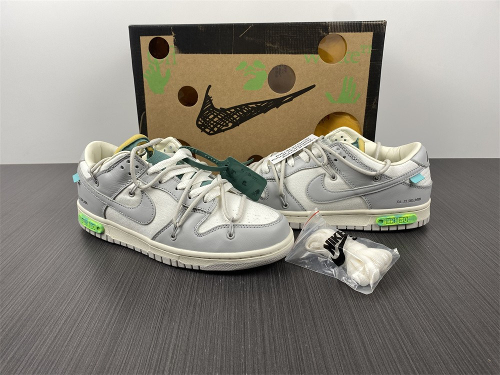 NIKE DUNK LOW OW LOT 42 OF 50 DM1602-117