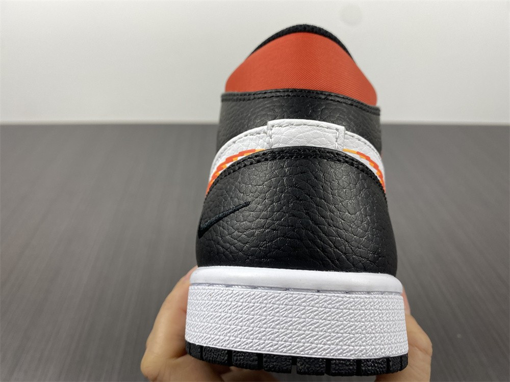 Jordan 1 Mid Zig Zag DN4929-100