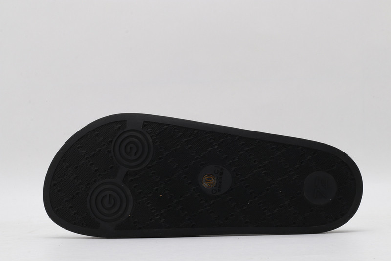 GUC LEATHER SLIDE
