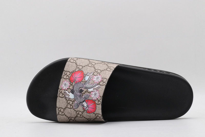 GUC LEATHER SLIDE