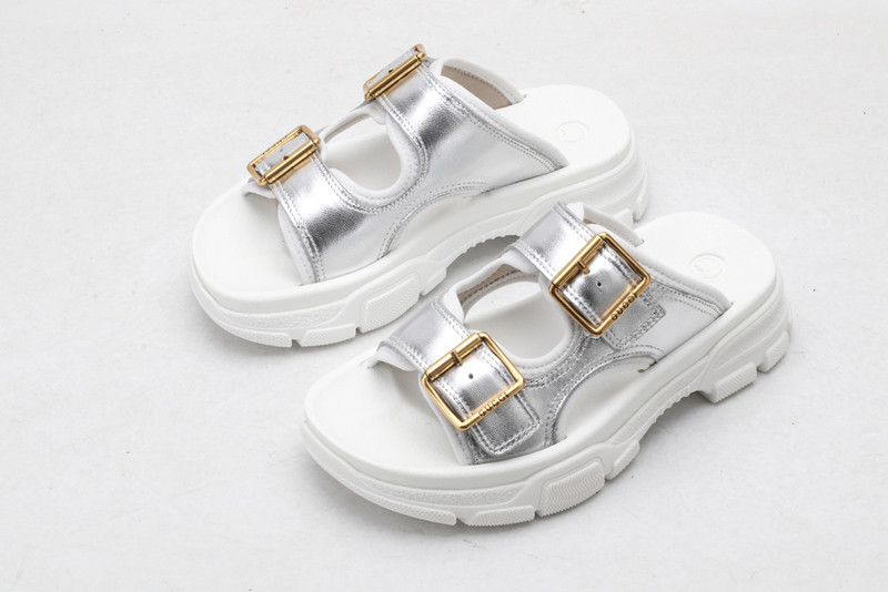 GUC LEATHER SLIDE