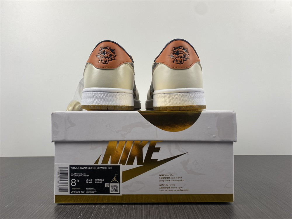 JORDAN 1 LOW OG YEAR OF THE TIGER DH6932-100