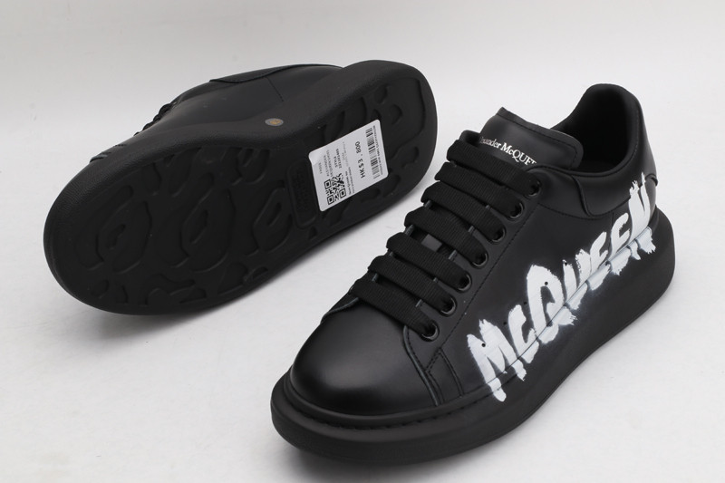 ALEXANDER MCQUEEN SNEAKER