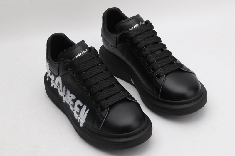 ALEXANDER MCQUEEN SNEAKER