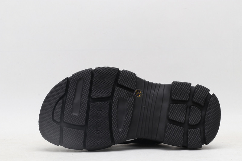GUC LEATHER SLIDE