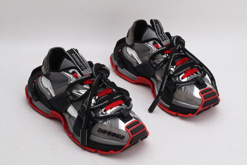 DG SNEAKER