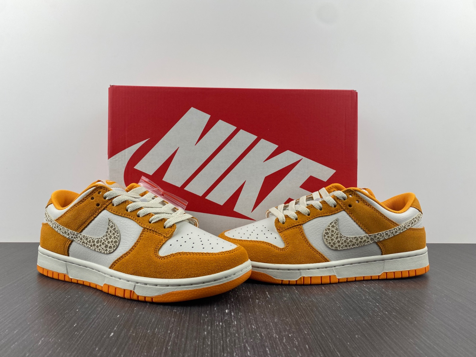 Nike Dunk Low 