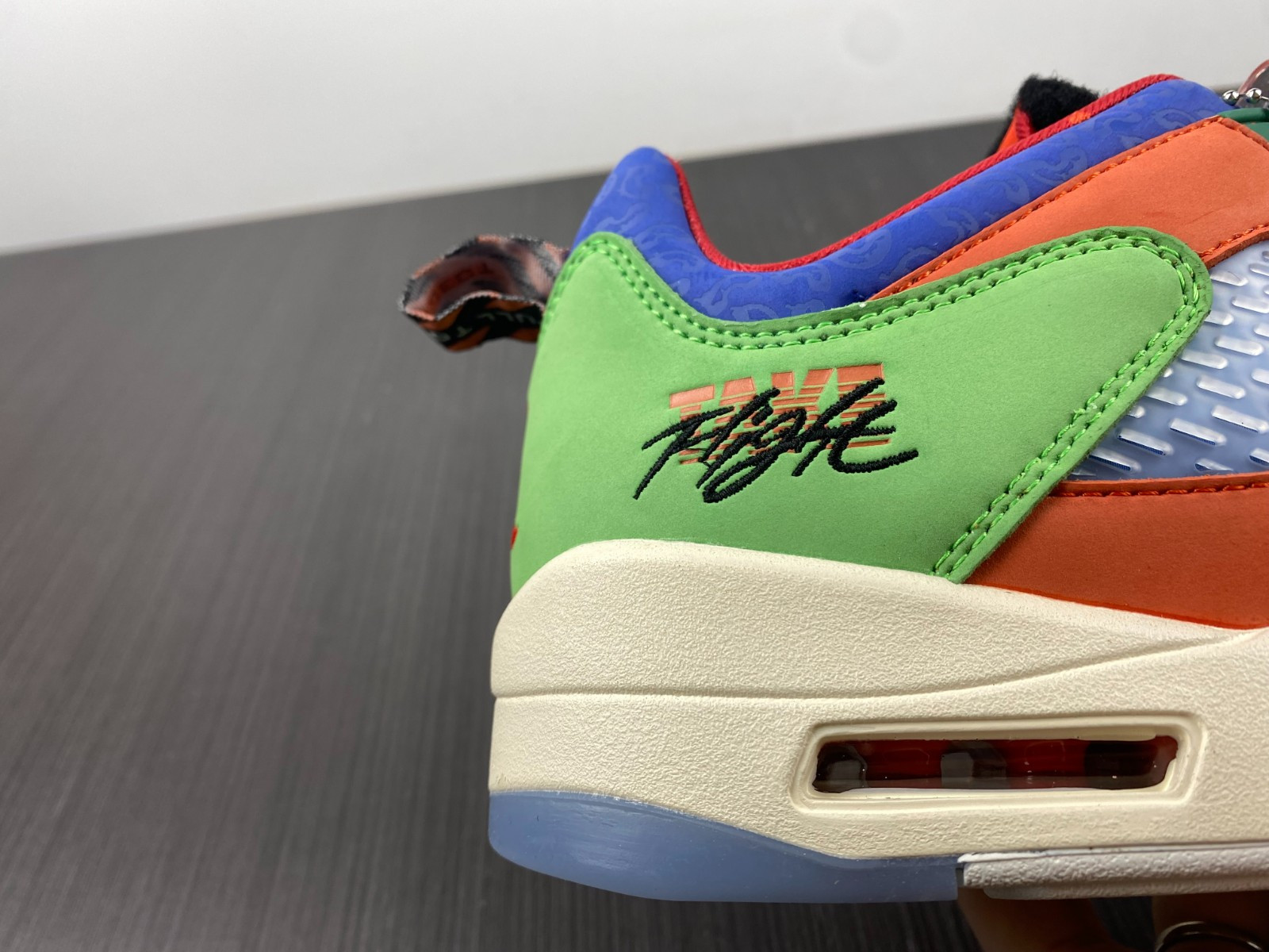 Air Jordan 5 Retro Low Doernbecher (2022) DR6287-486