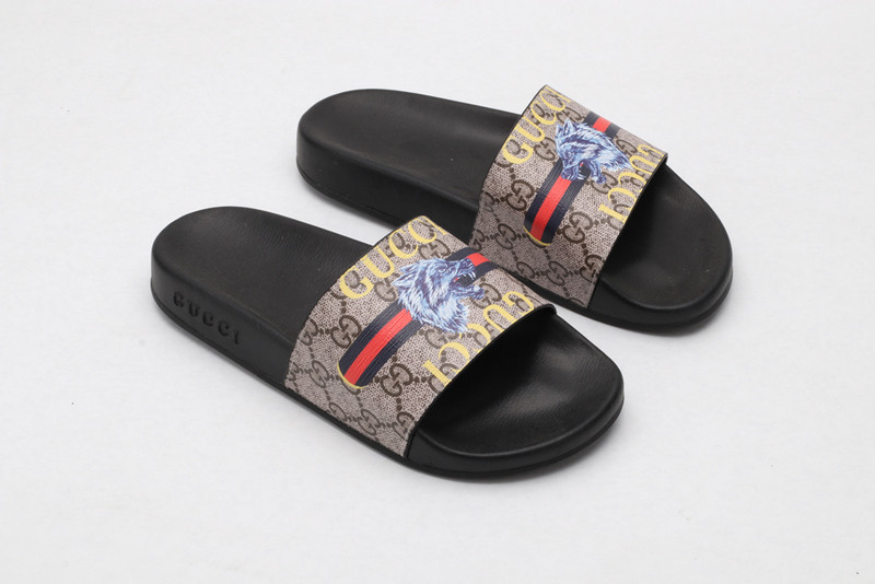 GUC LEATHER SLIDE