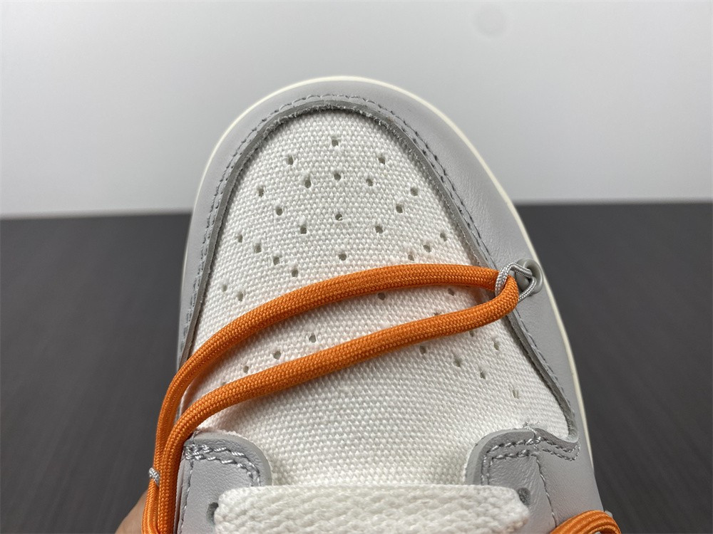 NIKE DUNK LOW OW LOT 44 OF 50 DM1602-104