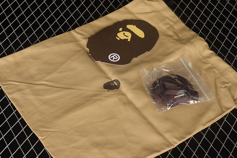 BAPE SNEAKERS