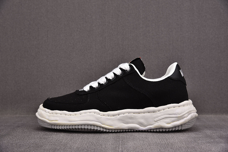 MAISON MIHARA SNEAKERS