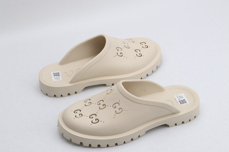 GUC LEATHER SLIDE