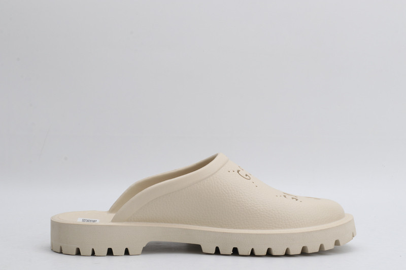 GUC LEATHER SLIDE
