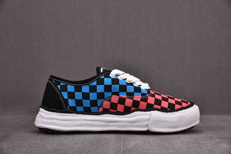 MAISON MIHARA SNEAKERS