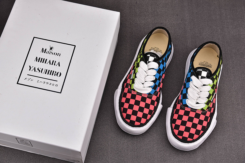 MAISON MIHARA SNEAKERS