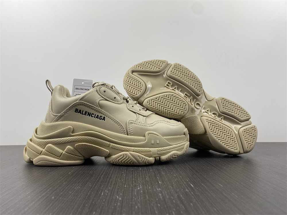 Ba*len*cia*ga triple s 536737 w2fw1 4561
